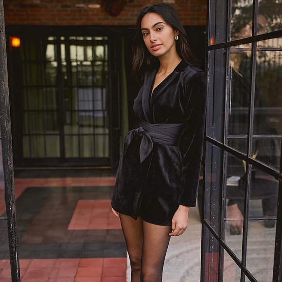 Express Velvet Wrap Belt Open Back Blazer Romper - Picture 1 of 5